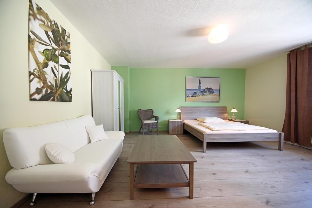 Stadthotel Juelich - Hotelwohnungen Екстериор снимка