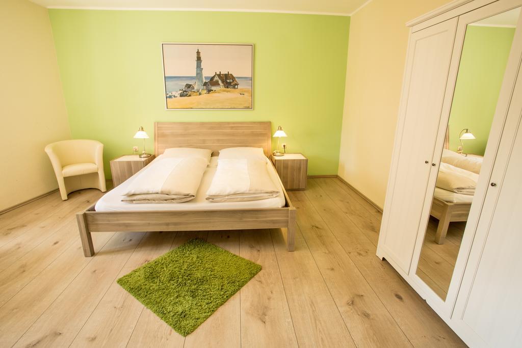 Stadthotel Juelich - Hotelwohnungen Екстериор снимка