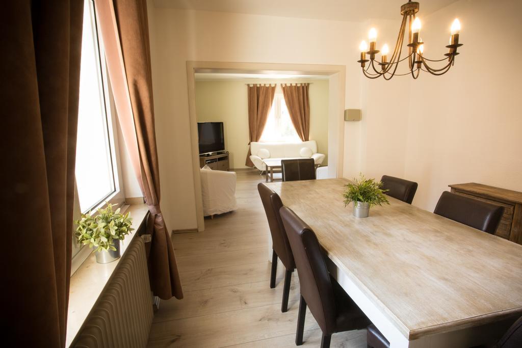 Stadthotel Juelich - Hotelwohnungen Екстериор снимка