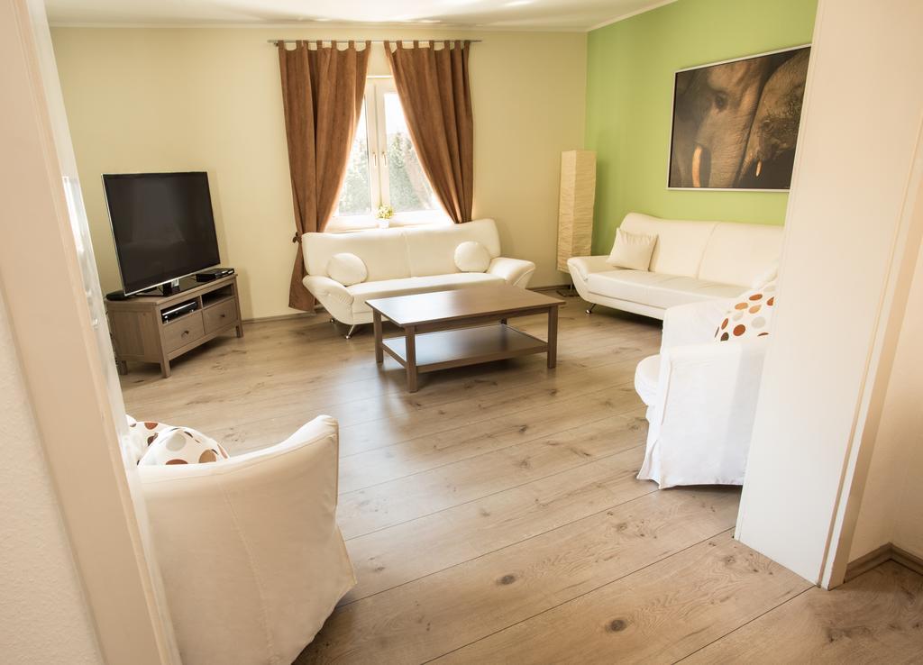 Stadthotel Juelich - Hotelwohnungen Екстериор снимка