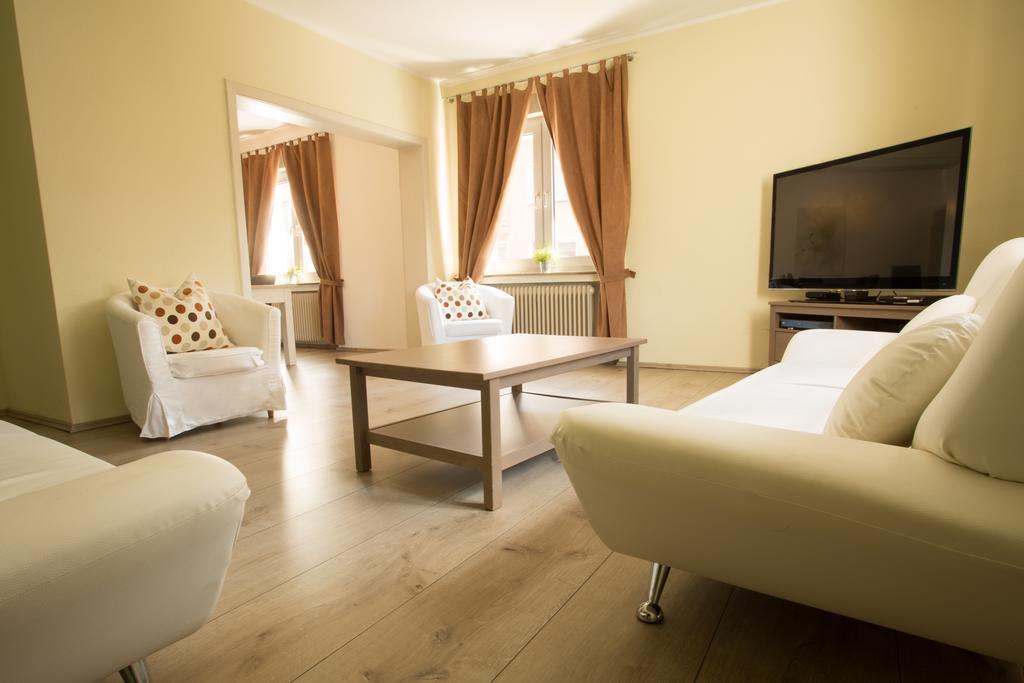 Stadthotel Juelich - Hotelwohnungen Екстериор снимка